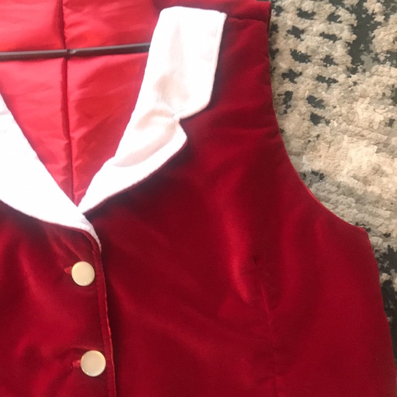 Santa Vest - Picture 12 of 13